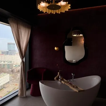 Global L Sky Tower L Premium View L Panoramic Bathtub L Parking Appartamento *