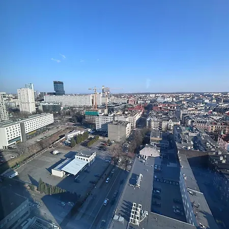 Global L Sky Tower L Premium View L Panoramic Bathtub L Parking شقة