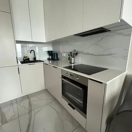 Global L Sky Tower L Premium View L Panoramic Bathtub L Parking كاتوفيتسه