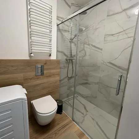 شقة Global L Sky Tower L Premium View L Panoramic Bathtub L Parking *