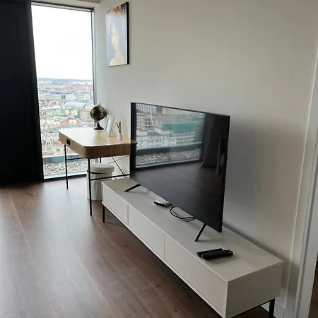 Global L Sky Tower L Premium View L Panoramic Bathtub L Parking *