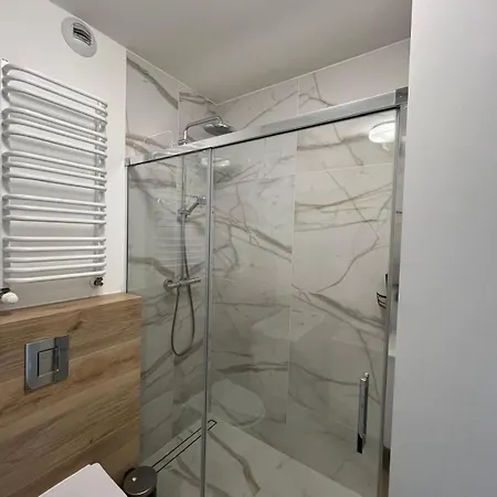 شقة Global L Sky Tower L Premium View L Panoramic Bathtub L Parking *